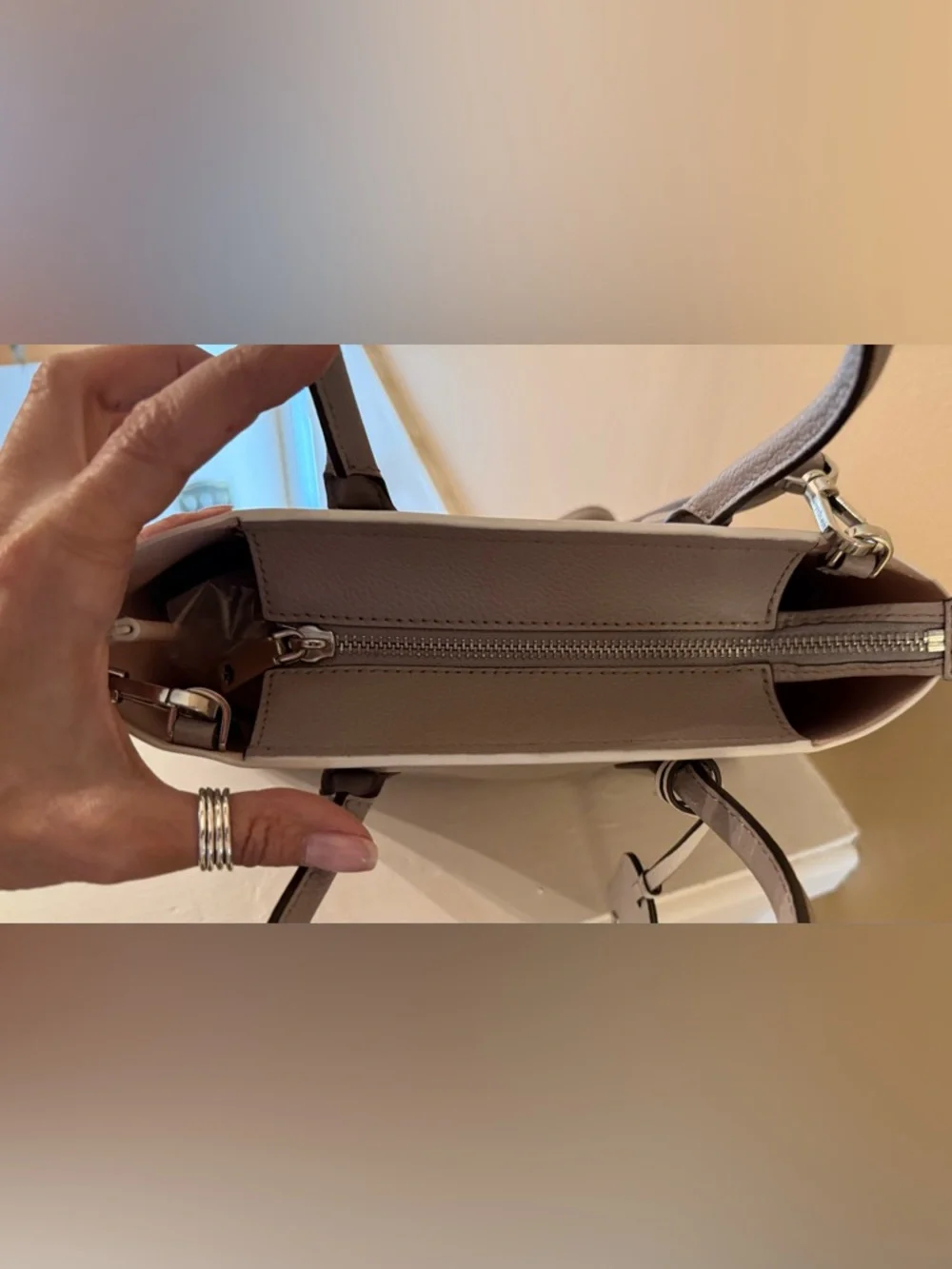 Kate Spade Eva Top Zip Satchel Soft Grey EUC - Picture 12 of 17